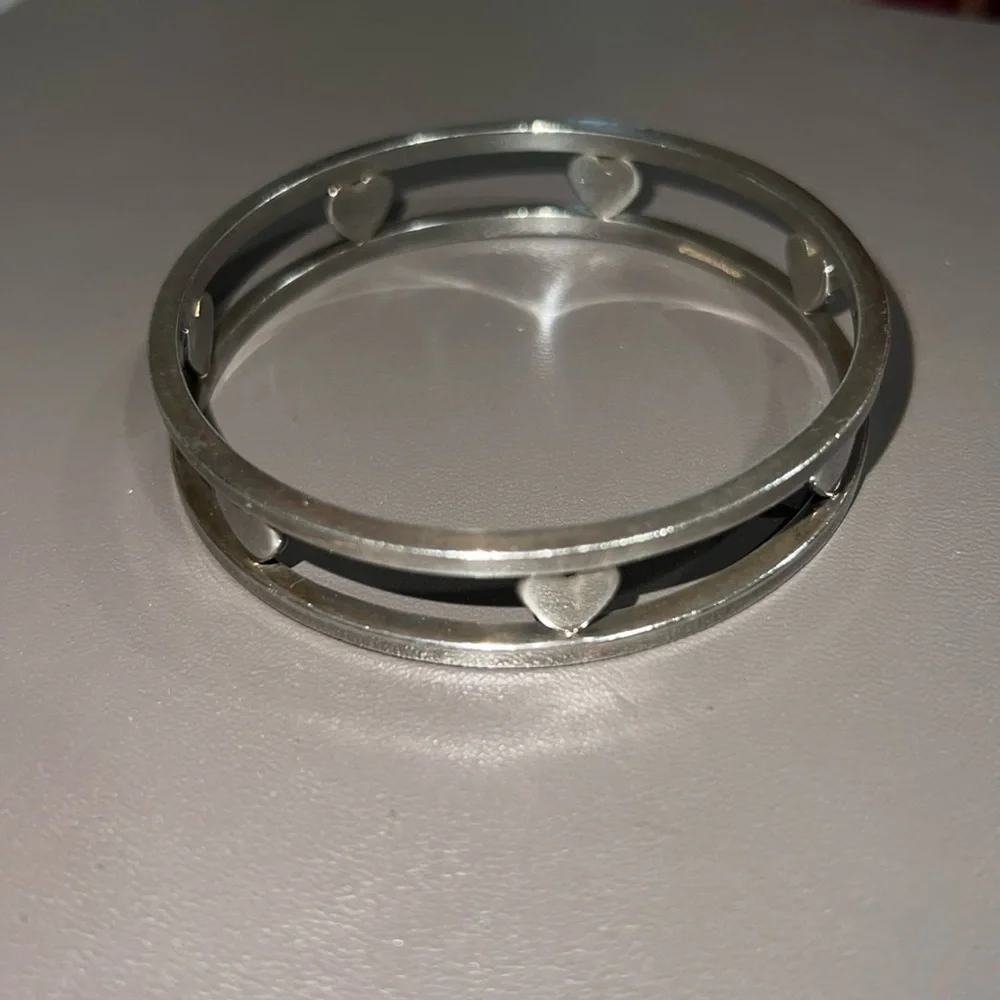 Tiffany & Co. 7 heart stencil bangle - Picture 10 of 11